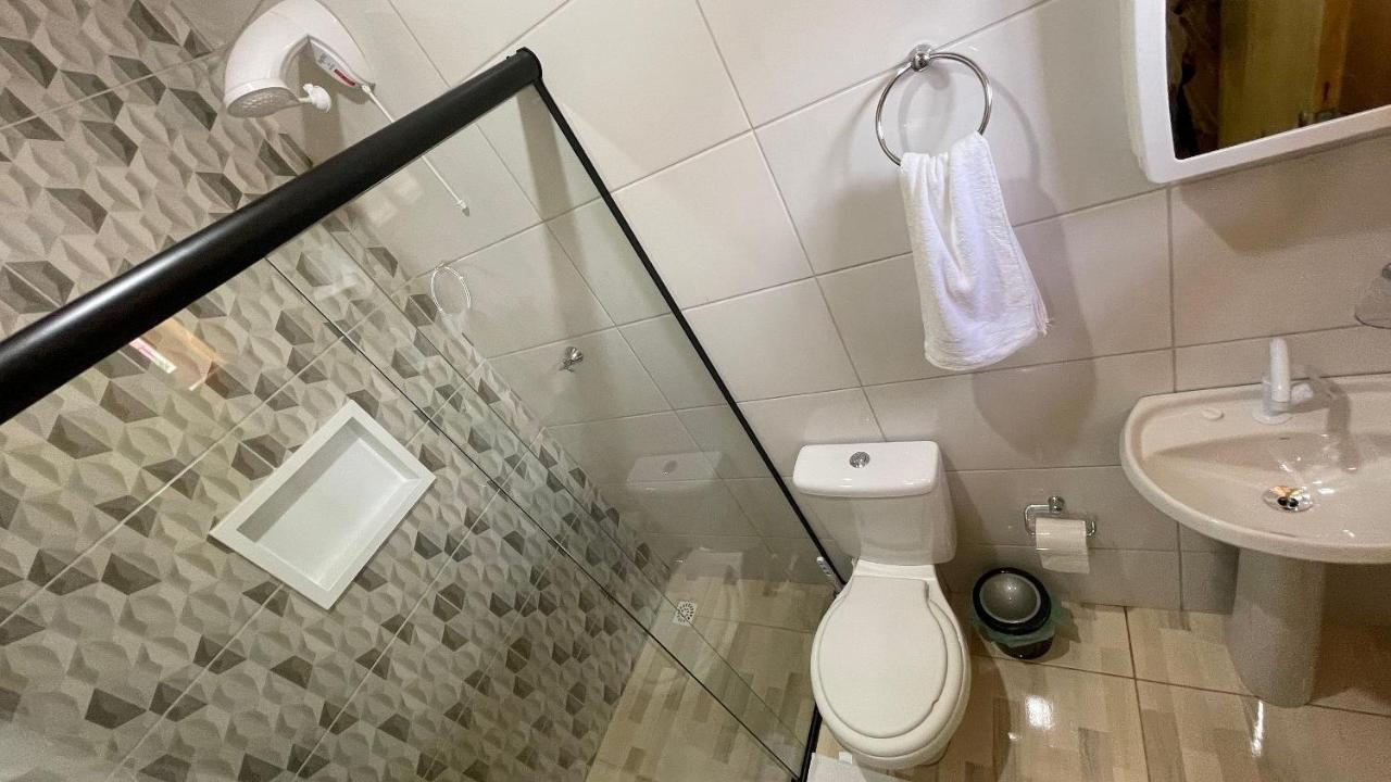 Lindos E Novos Chales Na Regiao Central De Foz Foz do Iguaçu Extérieur photo